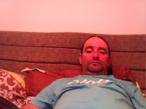 Snapshot of parshivu chatting on 10/25/25, 03:14 parshivu online show from 10/25/25, 03:14