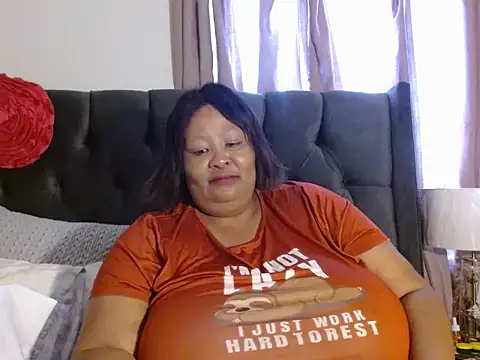 nancy111 online show from 02/24/25, 12:16
