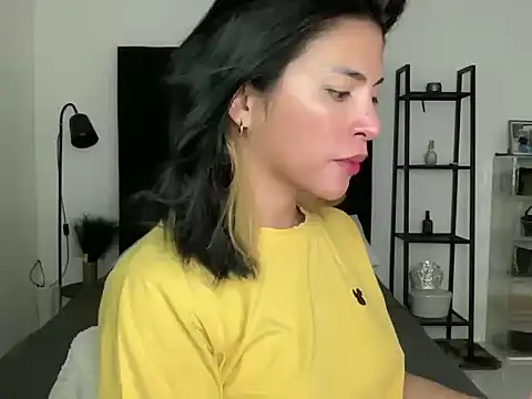 your bianca69 online show from 01/07/25, 04:08