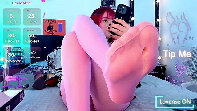 Natashayuu online show from 07/16/26, 09:54