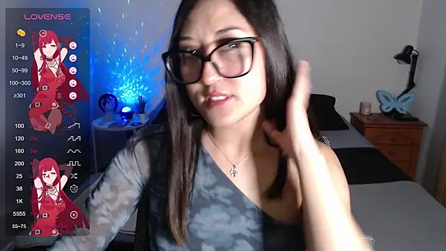 Ninimoon online show from 10/06/25, 05:05