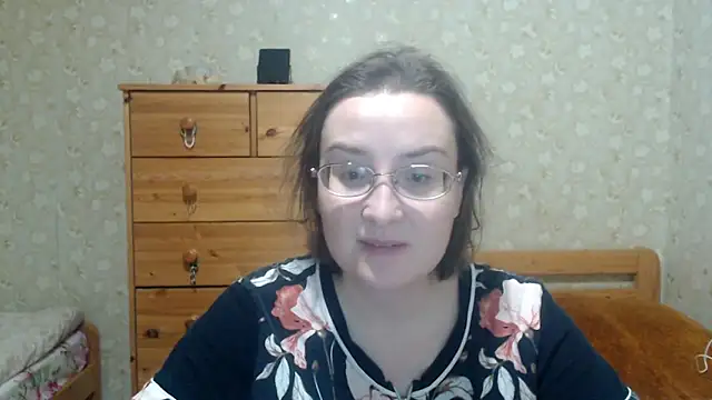 Snapshot of Smart_Rose chatting on 11/21/25, 03:44 Smart Rose online show from 11/21/25, 03:44