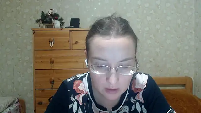 Snapshot of Smart_Rose chatting on 02/09/26, 07:29 Smart Rose online show from 02/09/26, 07:29