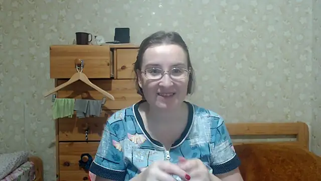 Snapshot of Smart_Rose chatting on 03/03/26, 05:52 Smart Rose online show from 03/03/26, 05:52