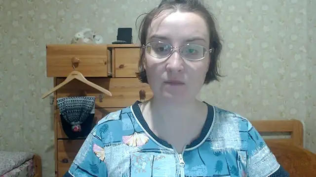 Snapshot of Smart_Rose chatting on 03/12/26, 06:58 Smart Rose online show from 03/12/26, 06:58