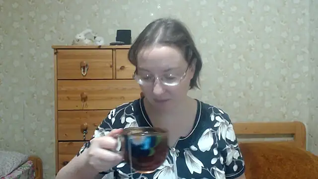 Snapshot of Smart_Rose chatting on 03/17/26, 07:17 Smart Rose online show from 03/17/26, 07:17