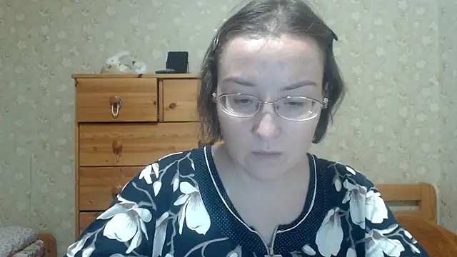 Snapshot of Smart_Rose chatting on 03/18/26, 08:01 Smart Rose online show from 03/18/26, 08:01