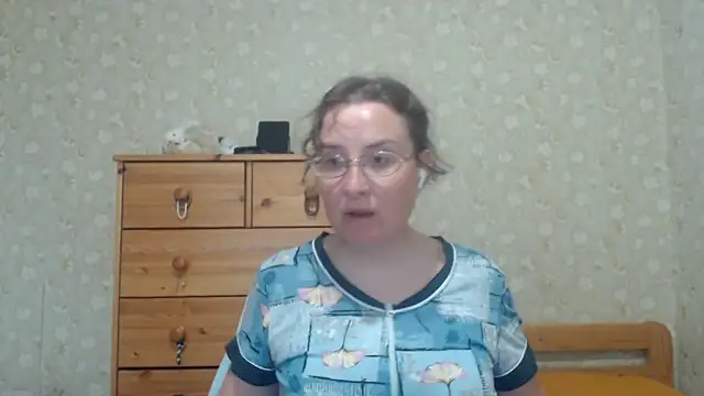 Snapshot of Smart_Rose chatting on 05/08/26, 04:34 Smart Rose online show from 05/08/26, 04:34