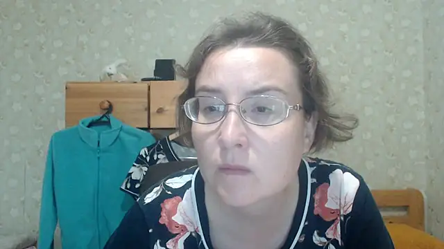 Snapshot of Smart_Rose chatting on 06/02/26, 04:53 Smart Rose online show from 06/02/26, 04:53