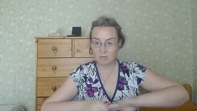 Smart Rose online show from 07/18/26, 12:09
