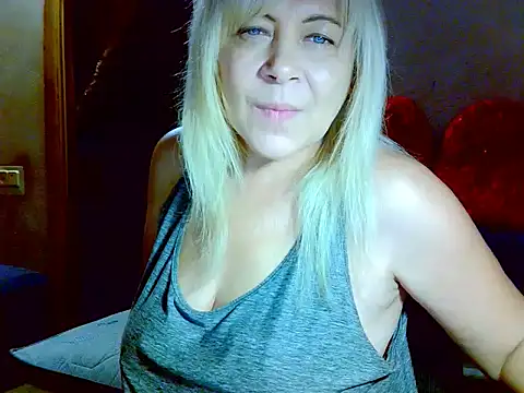 AgoniA7 online show from 11/28/25, 04:48