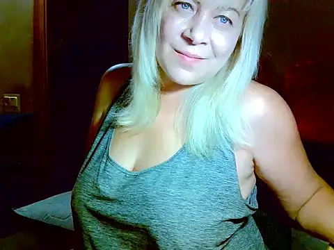 AgoniA7 online show from 07/26/26, 06:37