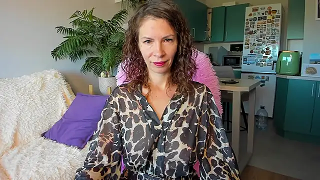 ChristinaGlory online show from 10/08/25, 06:55