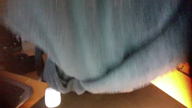 Snapshot of outlaw200 chatting on 12/05/24, 08:11 outlaw200 online show from 12/05/24, 08:11