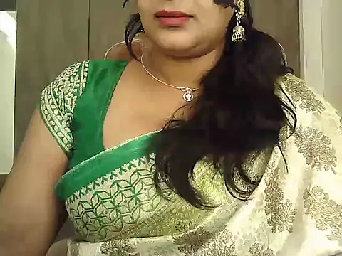Snapshot of Spandana_Sweety chatting on 02/01/26, 06:34 Spandana Sweety online show from 02/01/26, 06:34