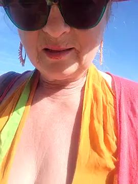 Snapshot of MucMilf59 chatting on 04/08/26, 08:47 MucMilf59 online show from 04/08/26, 08:47