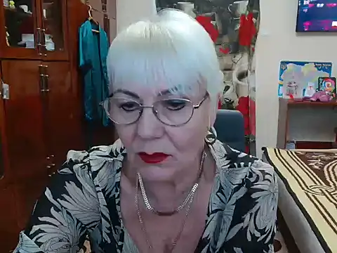 JenaCheim online show from 12/19/24, 06:23