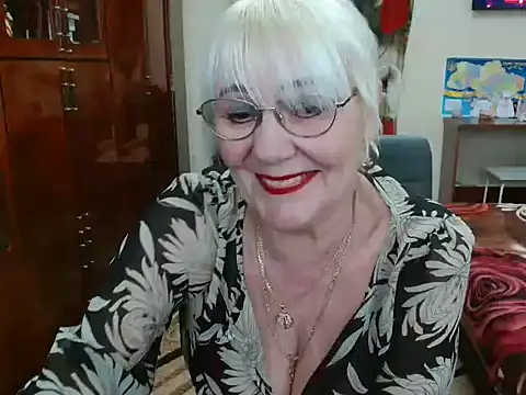 JenaCheim online show from 02/17/25, 06:31