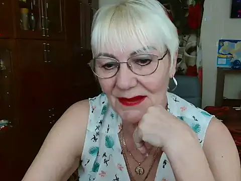 JenaCheim online show from 03/11/25, 06:10