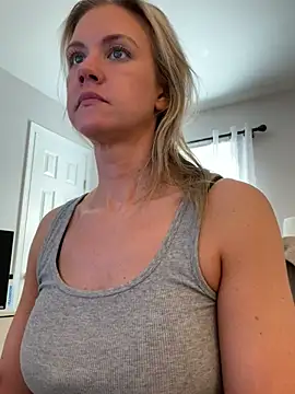 Kay Cakes online show from 03/14/25, 03:58