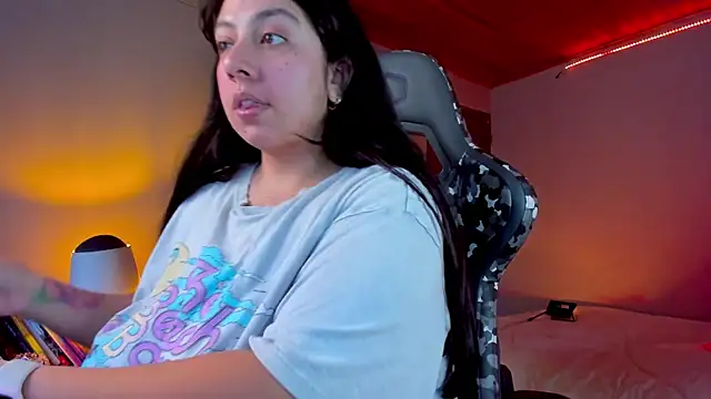 coraline latin online show from 01/02/25, 09:07