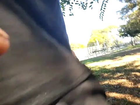 Snapshot of 415cali925 chatting on 09/14/25, 10:09 415cali925 online show from 09/14/25, 10:09