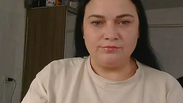 Snapshot of TammyAh chatting on 10/22/25, 08:25 TammyAh online show from 10/22/25, 08:25