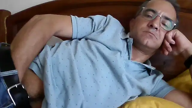 CarlosRocha73 online show from 06/08/26, 10:48