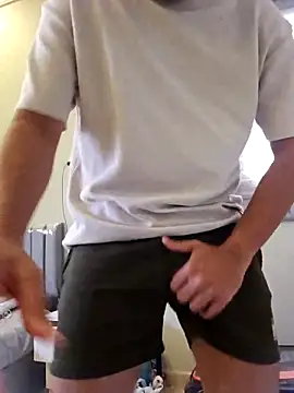 Snapshot of shakir12340 chatting on 10/17/25, 08:17 shakir12340 online show from 10/17/25, 08:17