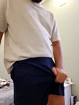 Snapshot of shakir12340 chatting on 11/28/25, 07:00 shakir12340 online show from 11/28/25, 07:00