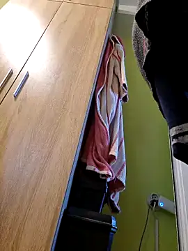 rposhta1991 online show from 09/18/25, 04:14