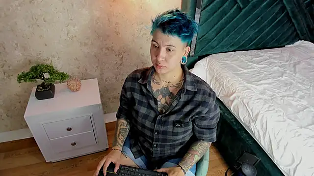 amy ink online show from 12/06/24, 12:16