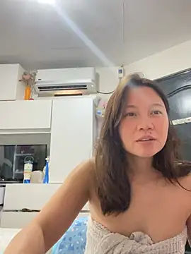 Snapshot of asianmystery203 chatting on 01/26/25, 02:03 asianmystery203 online show from 01/26/25, 02:03