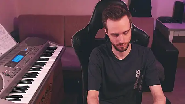 Sweetparker online show from 09/15/25, 02:39