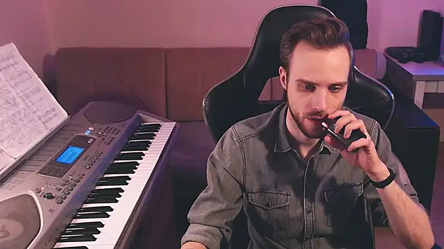 Sweetparker online show from 11/24/25, 04:29