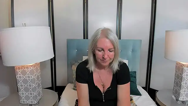 EricaTop online show from 05/25/26, 07:09