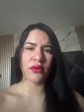 Zafira Alabi online show from 12/04/25, 06:16