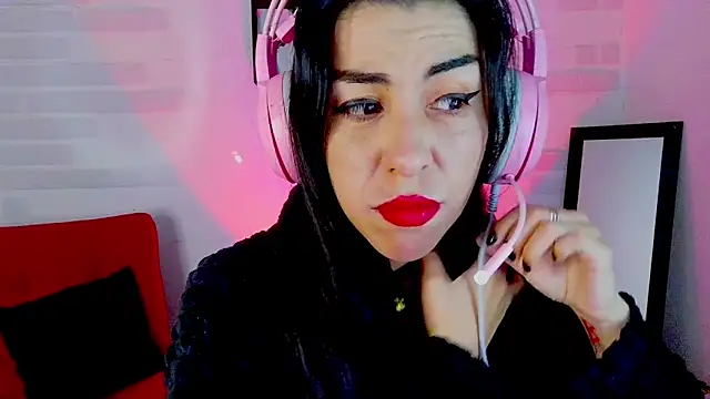 sky girl1 online show from 10/21/25, 02:45