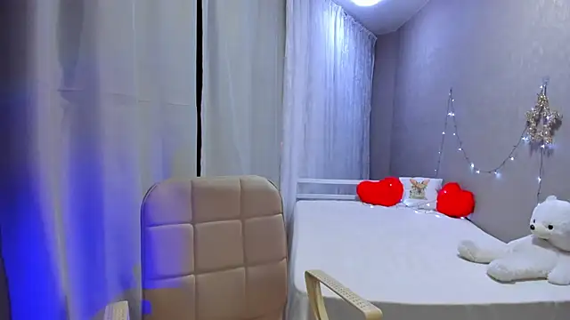 Malika Lisan online show from 12/28/24, 01:29