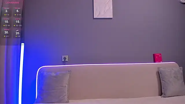 Malika Lisan online show from 11/10/25, 01:48