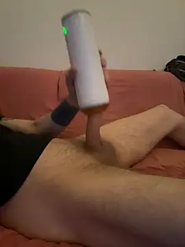 LionBoy1976 online show from 10/04/25, 09:29