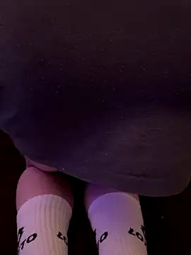 LionBoy1976 online show from 12/04/25, 02:21