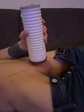 LionBoy1976 online show from 05/09/26, 05:56