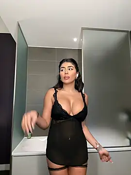 Snapshot of ArabicBarbie chatting on 01/26/25, 11:08 ArabicBarbie online show from 01/26/25, 11:08