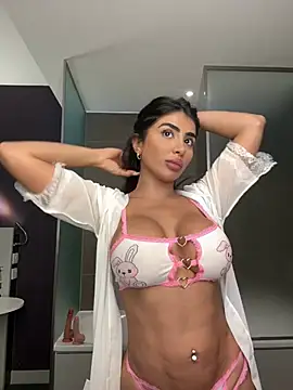 Snapshot of ArabicBarbie chatting on 01/28/25, 01:08 ArabicBarbie online show from 01/28/25, 01:08