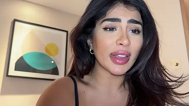 Snapshot of ArabicBarbie chatting on 02/04/25, 01:13 ArabicBarbie online show from 02/04/25, 01:13