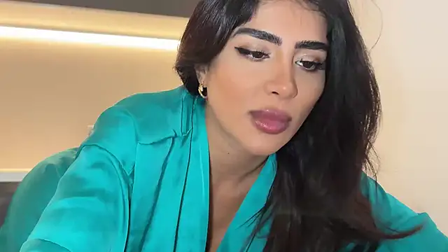 Snapshot of ArabicBarbie chatting on 02/23/25, 10:09 ArabicBarbie online show from 02/23/25, 10:09