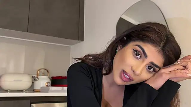 Snapshot of ArabicBarbie chatting on 02/16/26, 10:28 ArabicBarbie online show from 02/16/26, 10:28