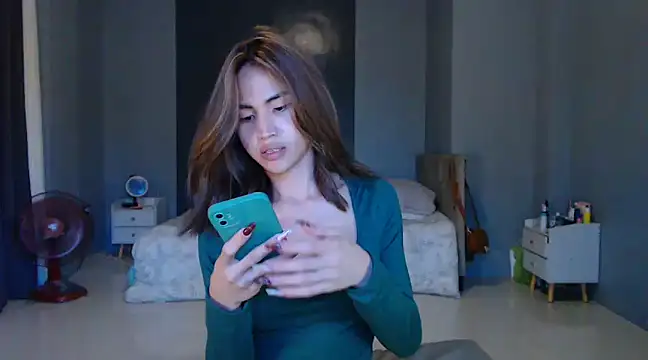 Snapshot of _FoxyFlair chatting on 01/30/25, 07:29 FoxyFlair online show from 01/30/25, 07:29