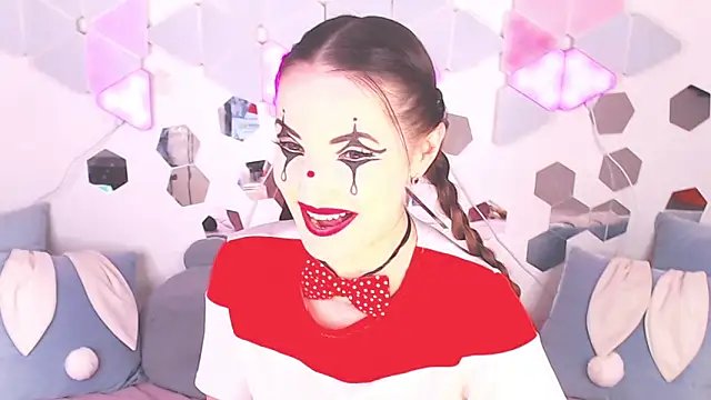 LexiKiss online show from 12/13/25, 10:59